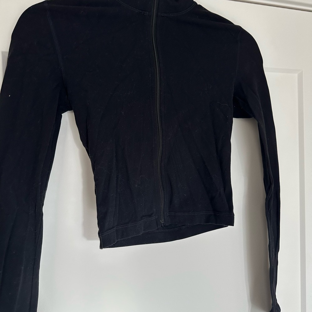 Aritzia TNA Action Black Long Sleeve Zip Up